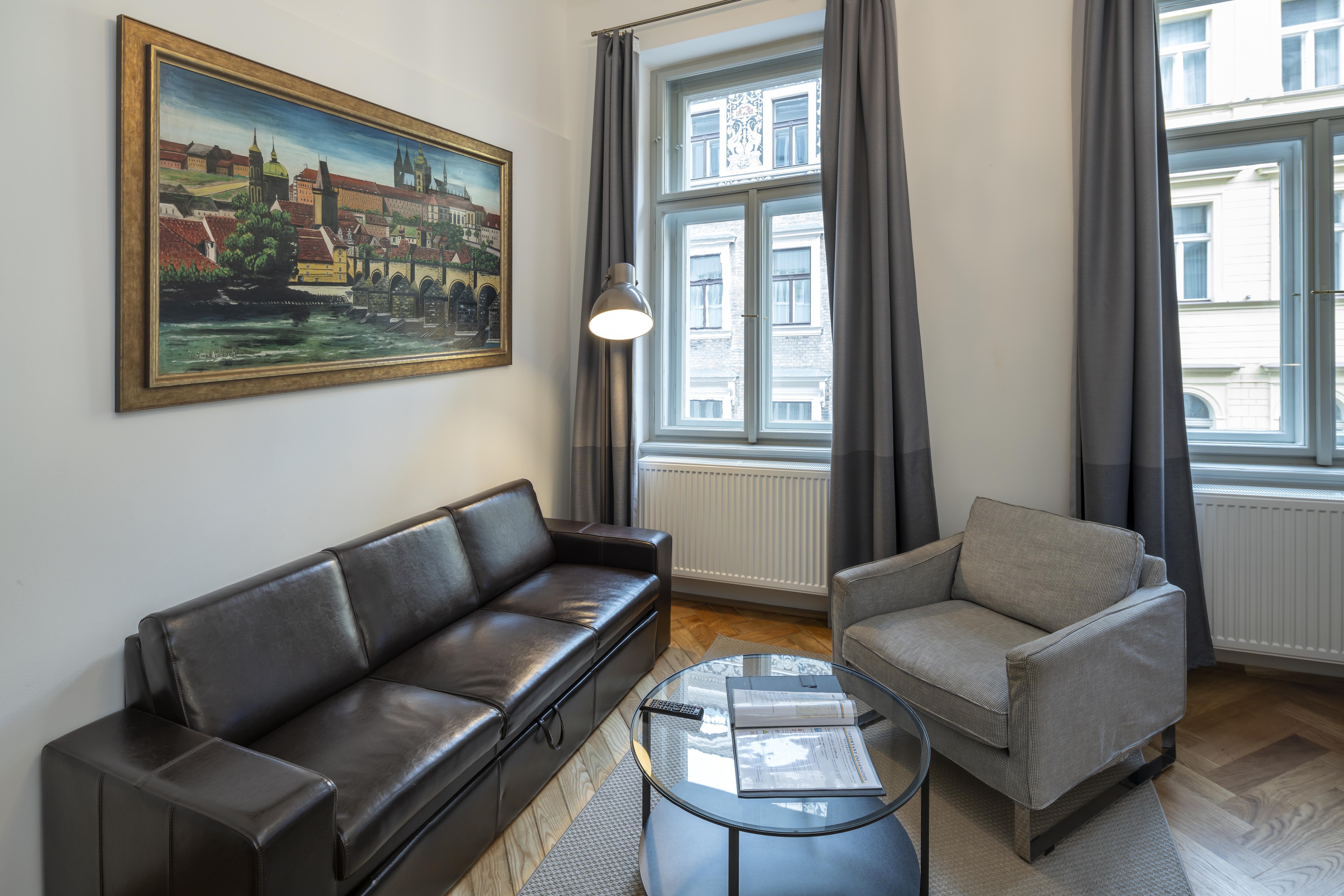Old Town - Skorepka 3*